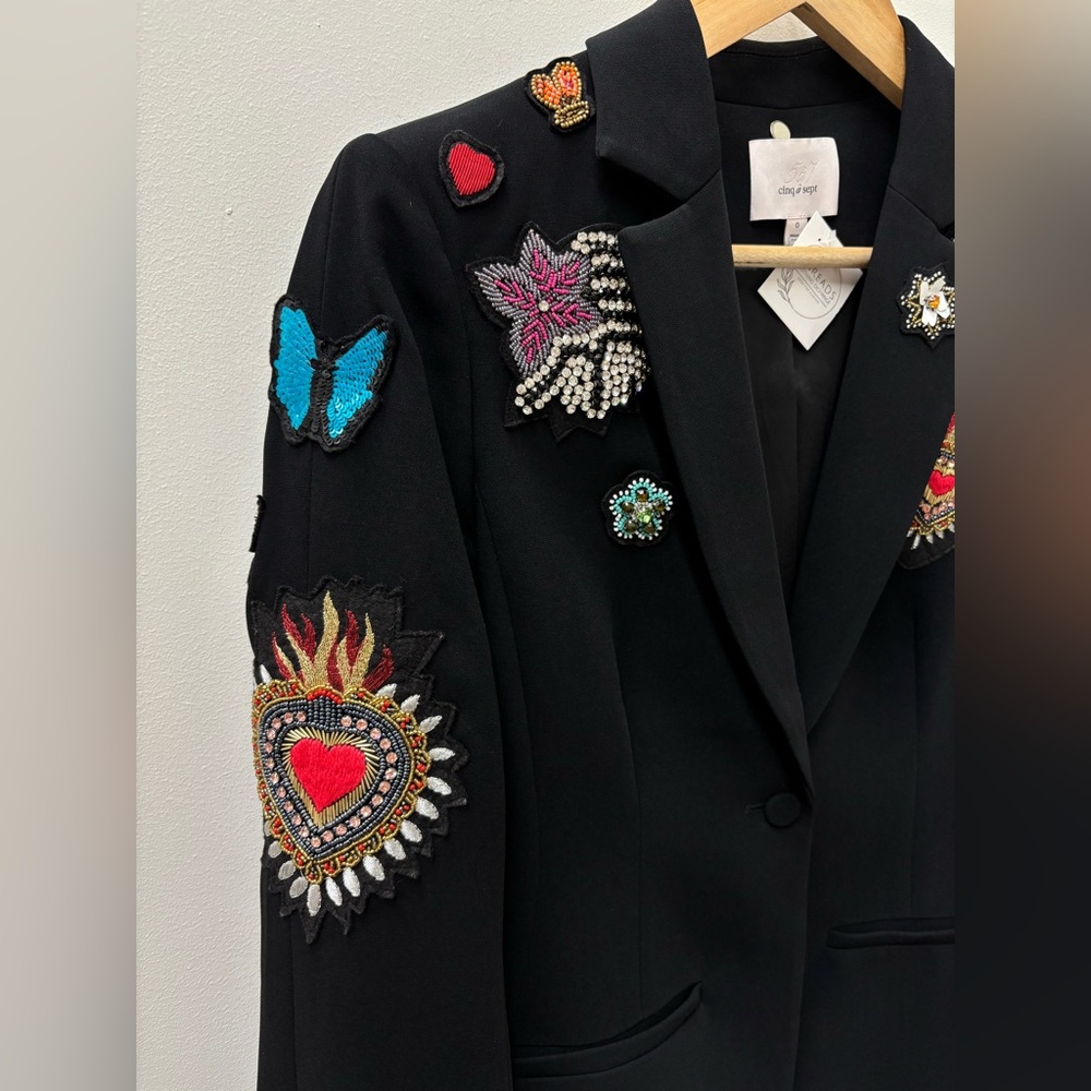 Cinq à Sept Sacred Heart Rumi Black Blazer - Picture 5 of 8